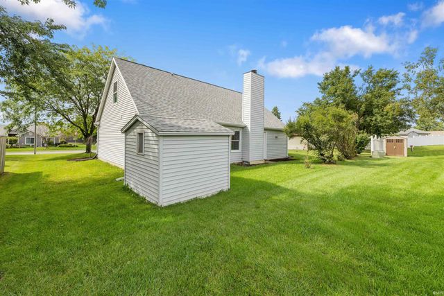 304 Morning Wind Place, Kendallville, IN 46755