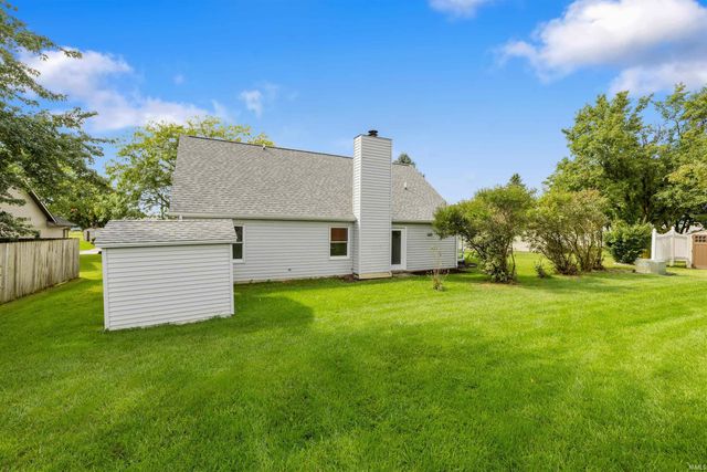304 Morning Wind Place, Kendallville, IN 46755