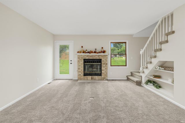 304 Morning Wind Place, Kendallville, IN 46755