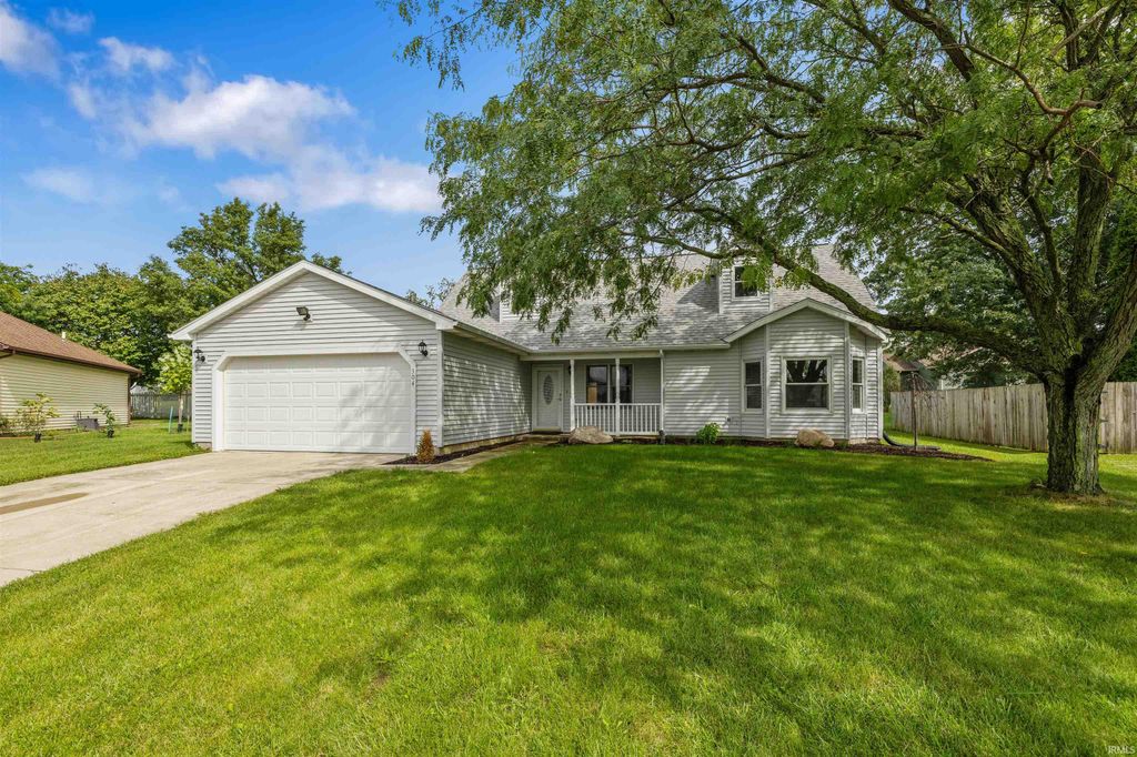 304 Morning Wind Place, Kendallville, IN 46755