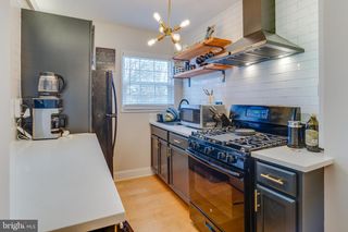 2237 FARRINGTON AVE #06-201, Alexandria, VA 22303