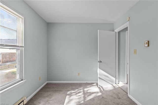 9628 10th Bay St Apt 16, Norfolk, VA 23518