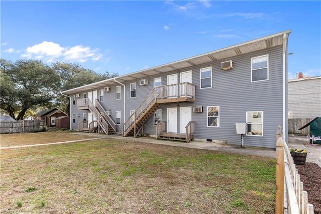 9628 10th Bay St Apt 16, Norfolk, VA 23518