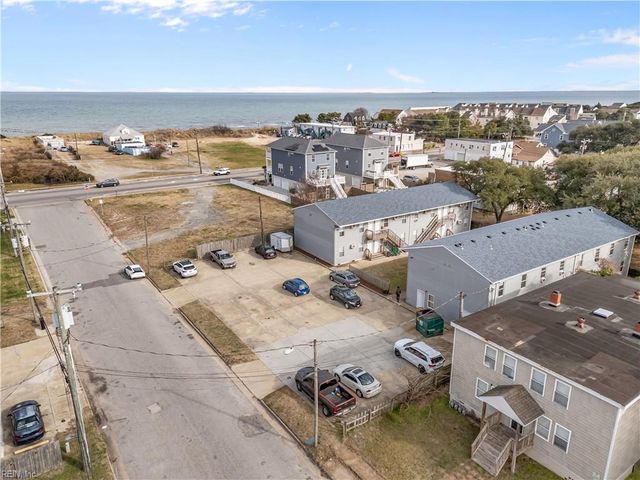 9628 10th Bay St Apt 16, Norfolk, VA 23518