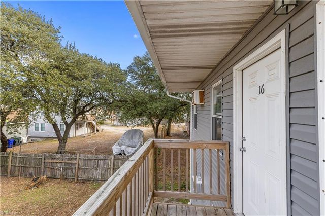 9628 10th Bay St Apt 16, Norfolk, VA 23518