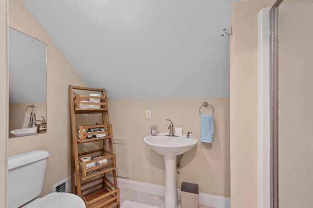 18 Sofia Way, Nottingham, NH 03290