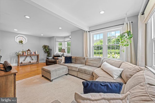 56 PAOLI PIKE, Paoli, PA 19301