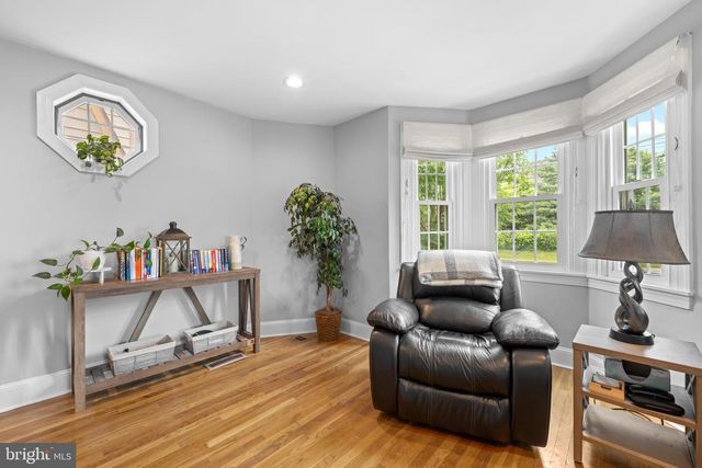 56 PAOLI PIKE, Paoli, PA 19301