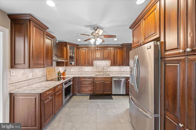 56 PAOLI PIKE, Paoli, PA 19301
