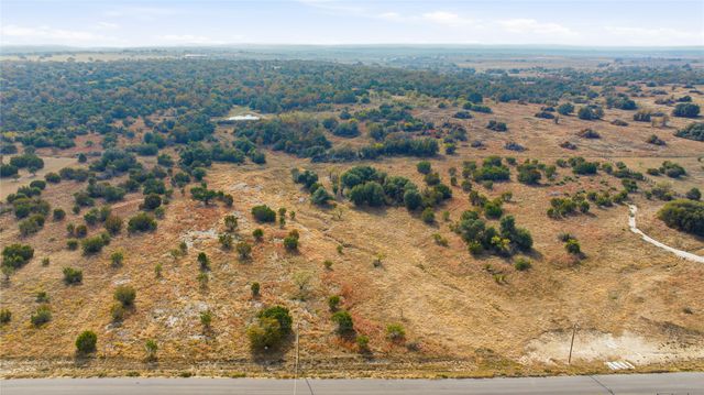 124 Gilmore Court, Lipan, TX 76462