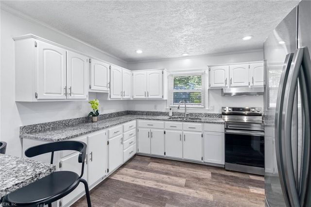23 Clemwood PW, Hampton, VA 23669