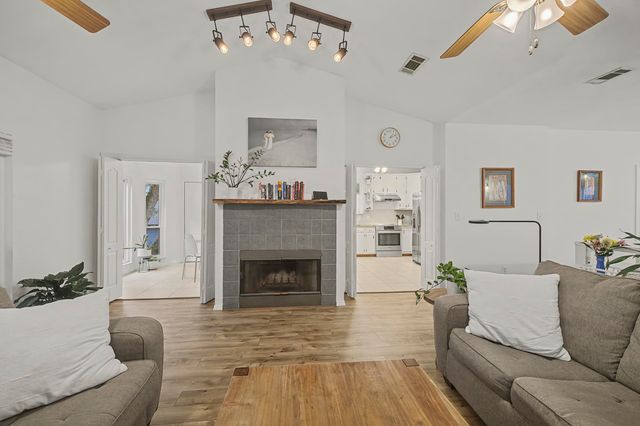 2557 Noble Drive, Tallahassee, FL 32308