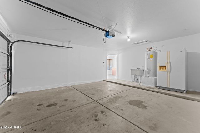 15037 W BOTTLE TREE Avenue, Surprise, AZ 85374