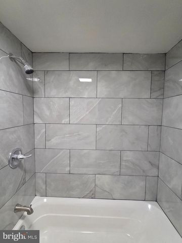 588 BLANDON RD, Fleetwood, PA 19522