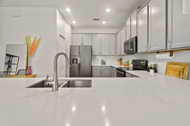 9174 TECUMSEH DRIVE, Orlando, FL 32825