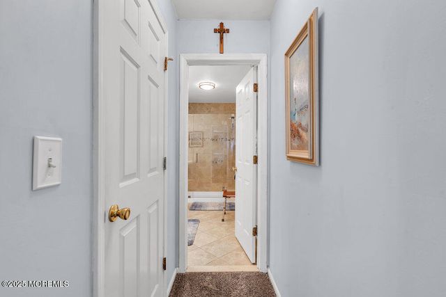 5 Cherrywood Circle 105, Brick, NJ 08724