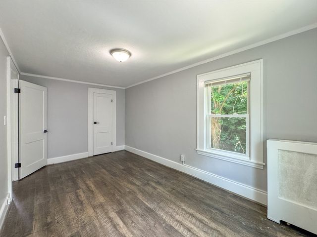 185 Leyfred Ter, Springfield, MA 01108