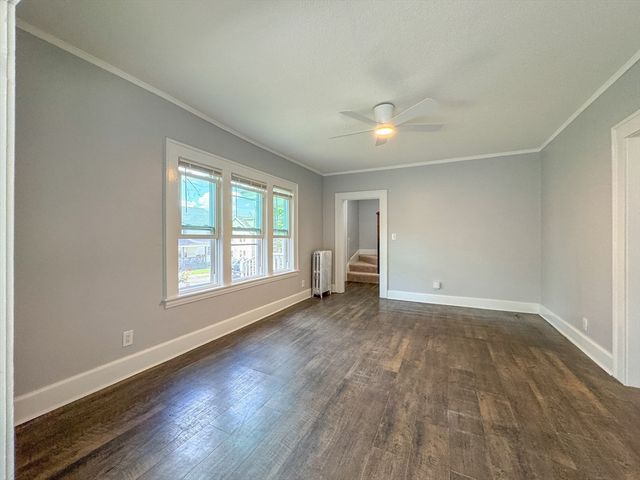 185 Leyfred Ter, Springfield, MA 01108