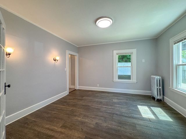 185 Leyfred Ter, Springfield, MA 01108