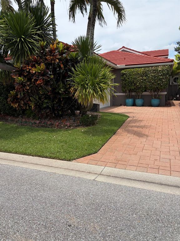 4570 Hazleton Lane, Lake Worth, FL 33449