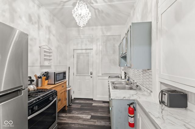 339 W 11th Street, Anderson, IN 46016