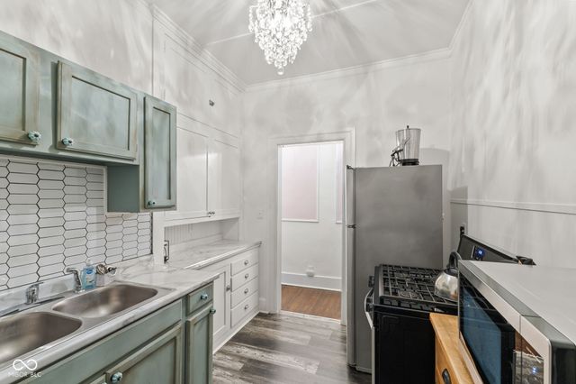 339 W 11th Street, Anderson, IN 46016