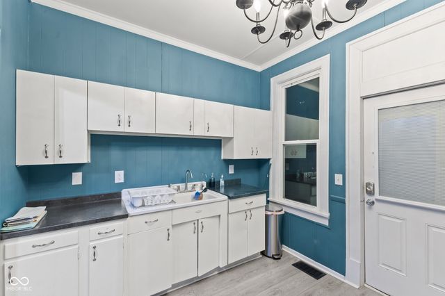 339 W 11th Street, Anderson, IN 46016