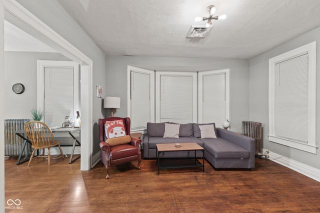 339 W 11th Street, Anderson, IN 46016