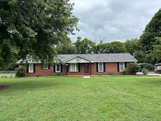 222 Jackson Trl, Mount Juliet, TN 37122