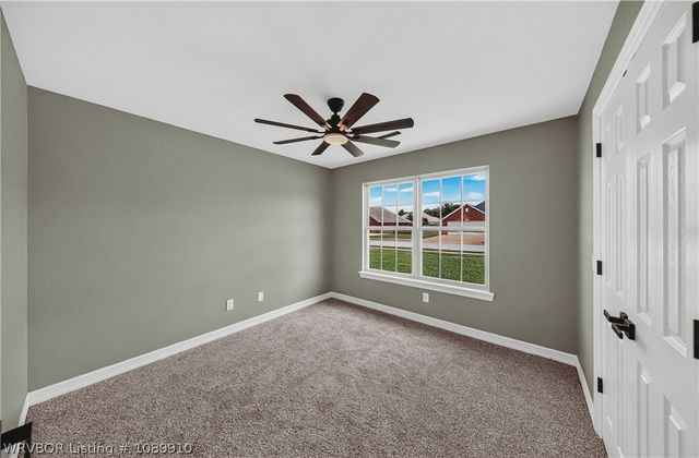 6010 Overland Drive, Siloam Springs, AR 72761