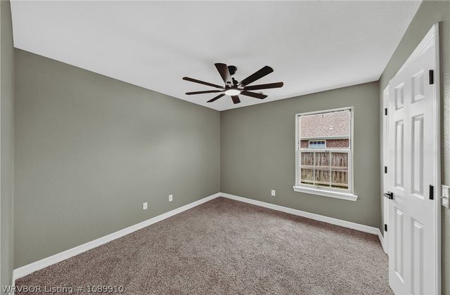 6010 Overland Drive, Siloam Springs, AR 72761