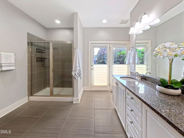 530 John Haywood Way 104, Raleigh, NC 27604