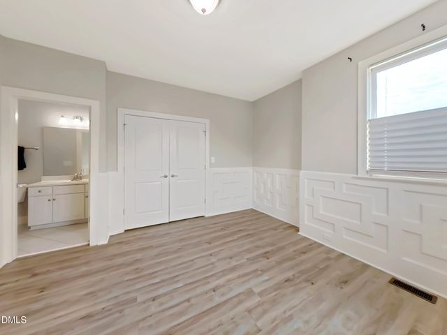 530 John Haywood Way 104, Raleigh, NC 27604