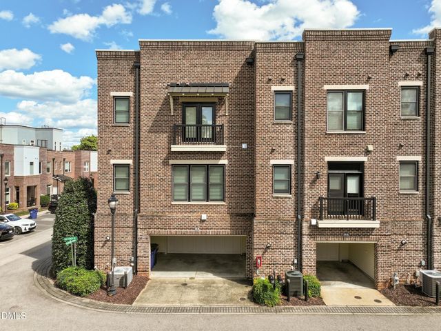 530 John Haywood Way 104, Raleigh, NC 27604