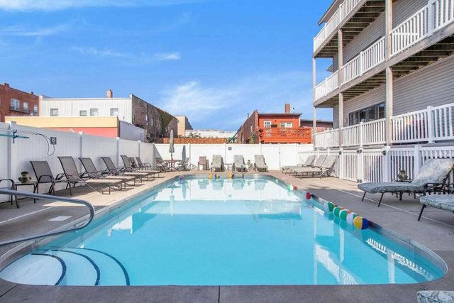 516 Williams Street 10, South Haven City, MI 49090