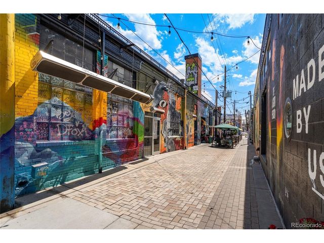 3415 Arapahoe St, Denver, CO 80205