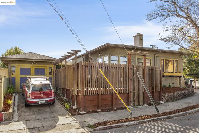 5150 Coronado, Oakland, CA 94618