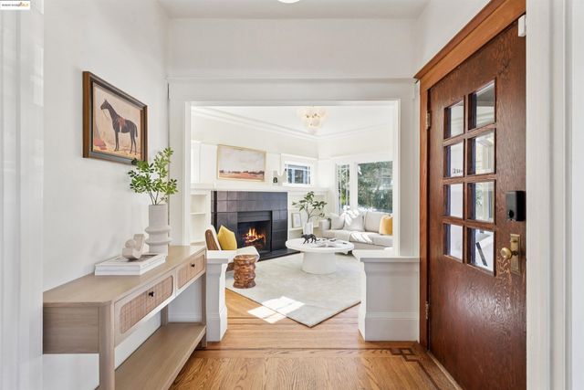 5150 Coronado, Oakland, CA 94618