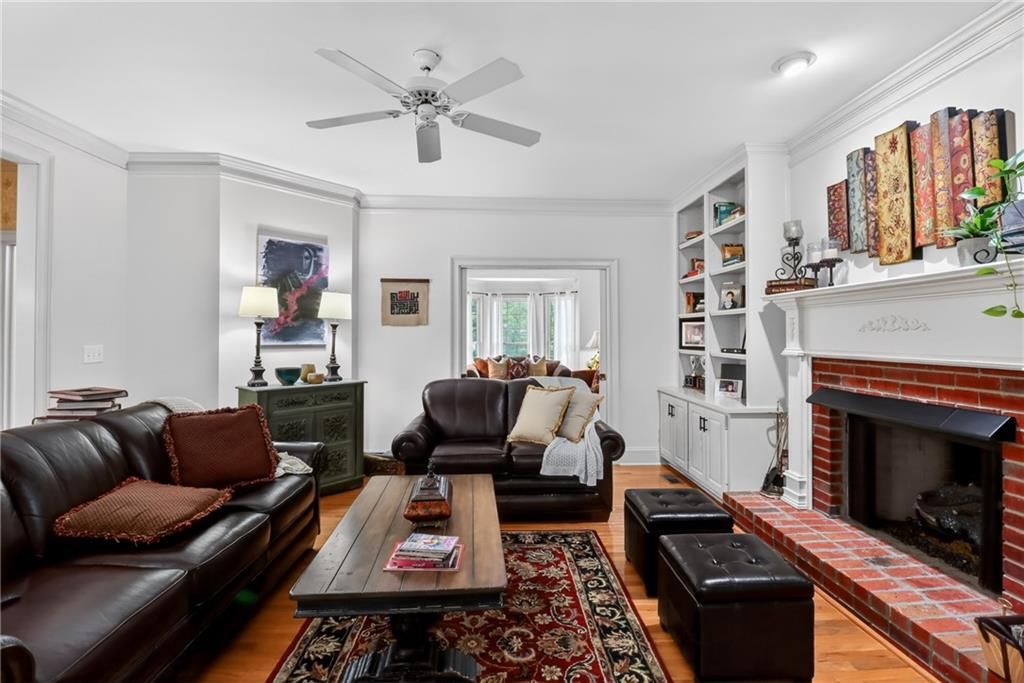 Image 11 of property listing at 1290 Oxford Drive SE, Conyers, GA 30013