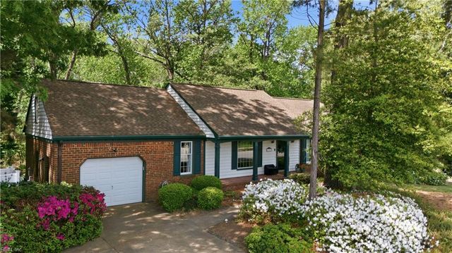 1905 Thomas Bishop LN, Virginia Beach, VA 23454