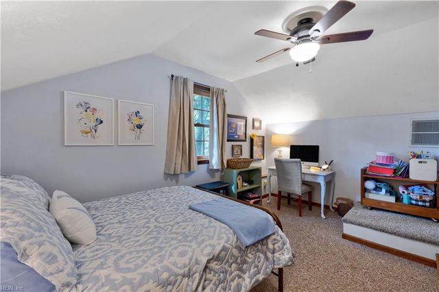 1905 Thomas Bishop LN, Virginia Beach, VA 23454