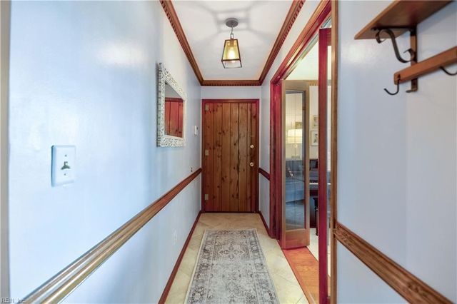 1905 Thomas Bishop LN, Virginia Beach, VA 23454