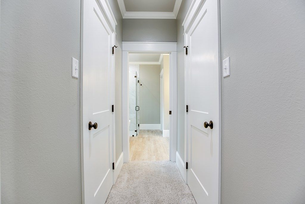 Image 21 of property listing at 1954 Beaty Rd, San Angelo, TX 76904