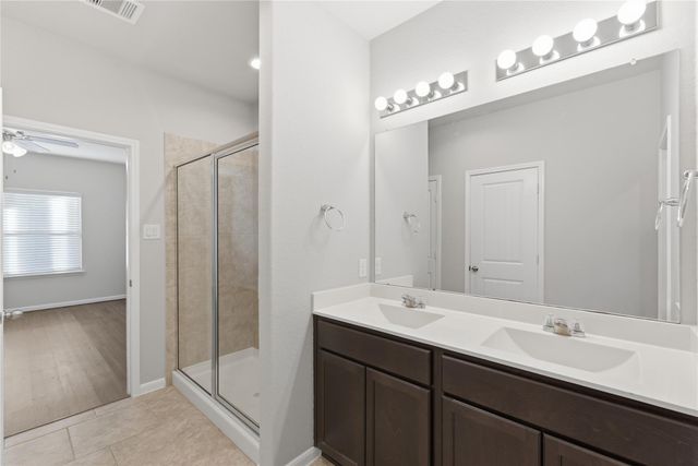 1611 N City Oaks Lane, Houston, TX 77047