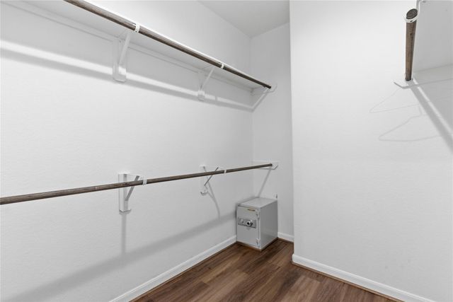 1611 N City Oaks Lane, Houston, TX 77047