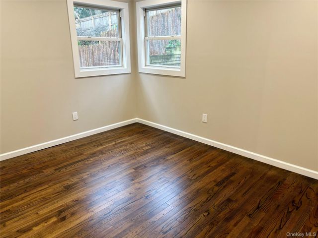 12 Hampton Road, Sound Beach, NY 11789