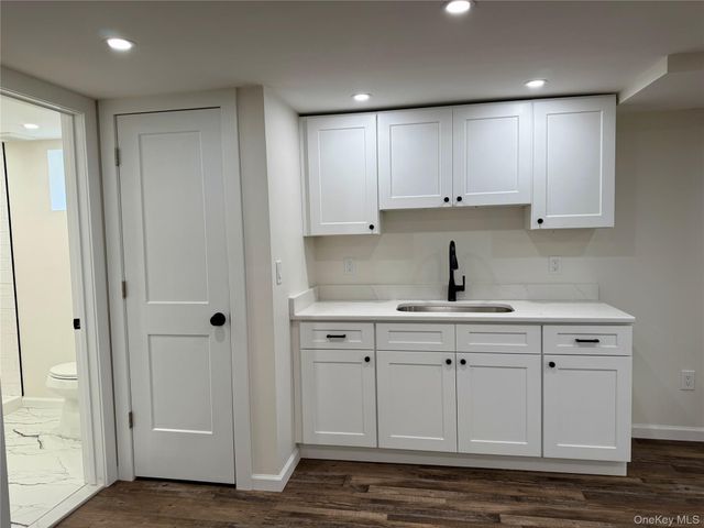 12 Hampton Road, Sound Beach, NY 11789