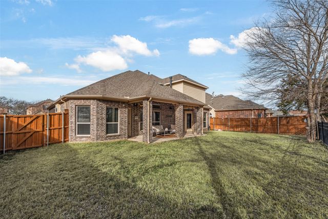 7156 Playa Imperial Lane, Grand Prairie, TX 75054