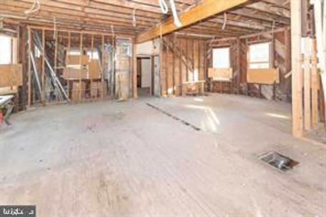 3900 5TH ST, Baltimore, MD 21225