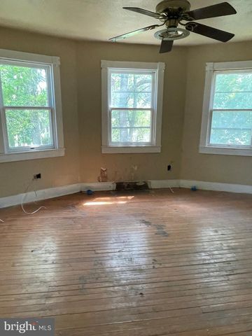 3900 5TH ST, Baltimore, MD 21225